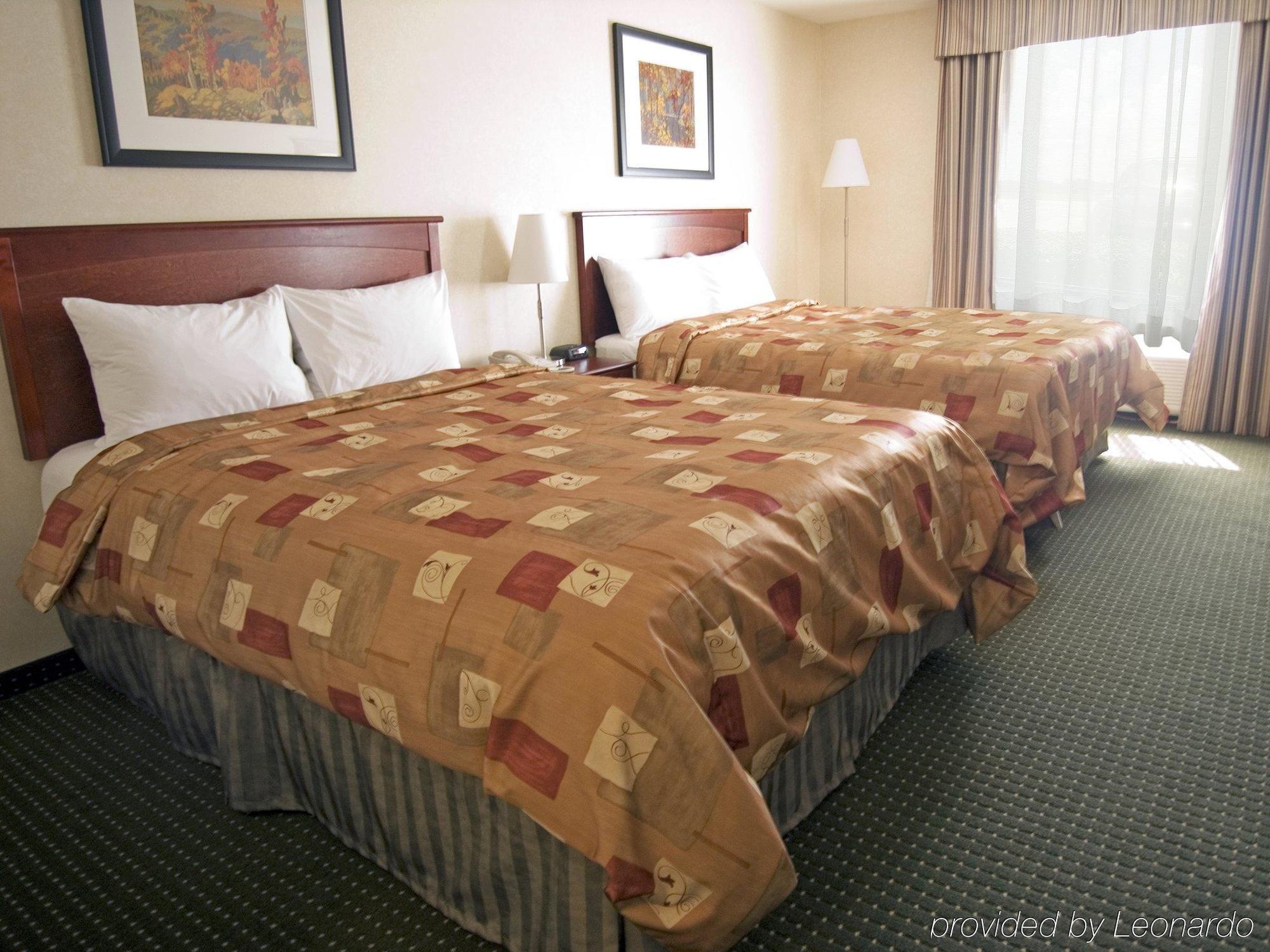 Lakeview Inns & Suites - Slave Lake Номер фото
